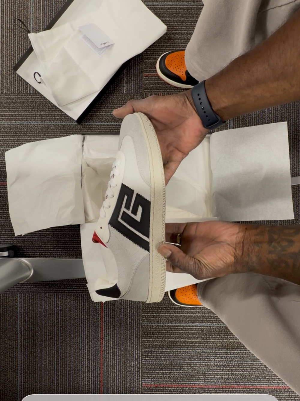 Balmain Men's Sneakers - Picture 6 of 8